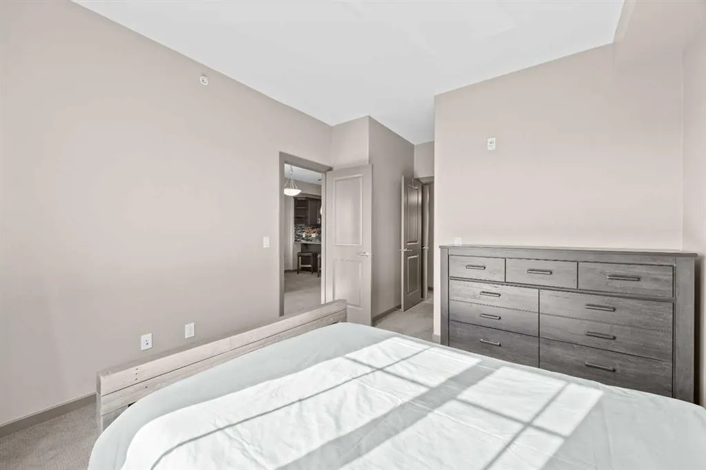 310 Mckenzie Towne Gate SE #3406