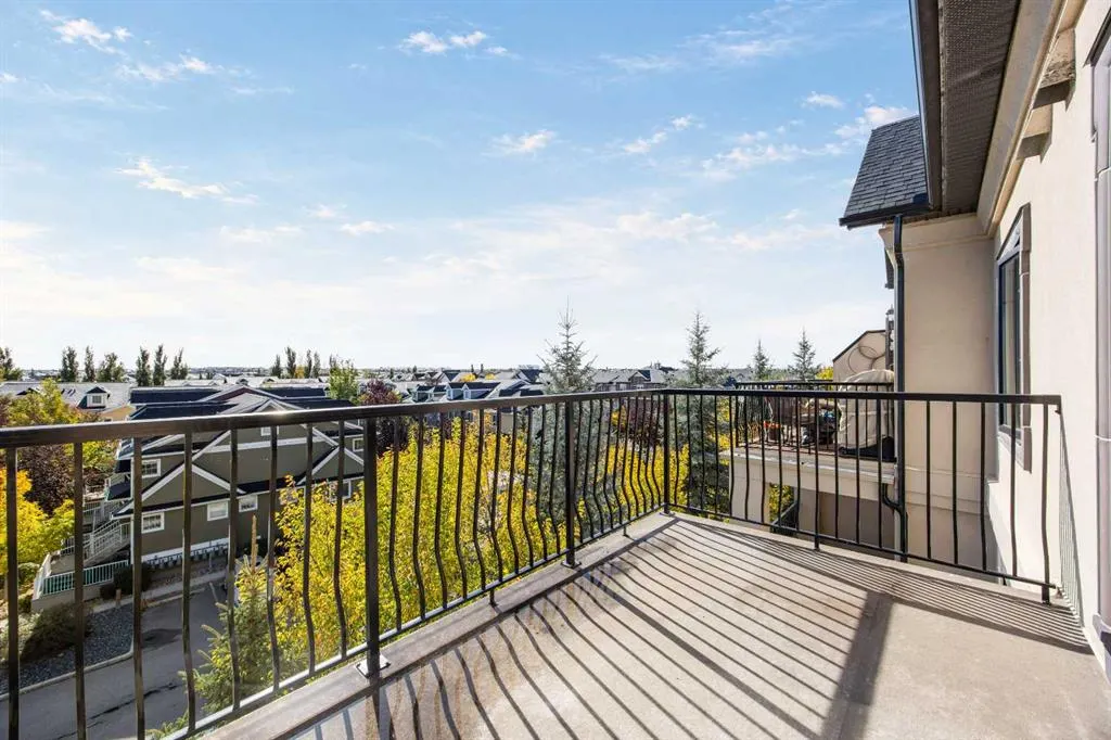 310 Mckenzie Towne Gate SE #3406