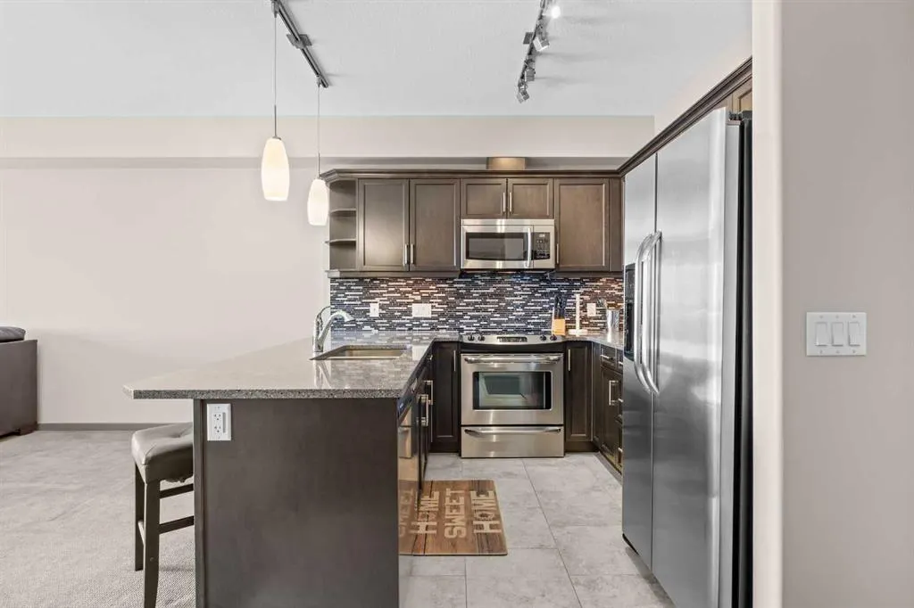 310 Mckenzie Towne Gate SE #3406