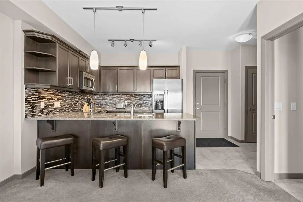 310 Mckenzie Towne Gate SE #3406