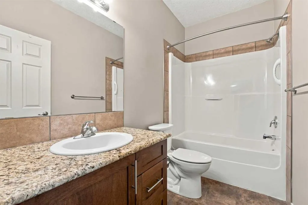 36 Sunrise Place NE