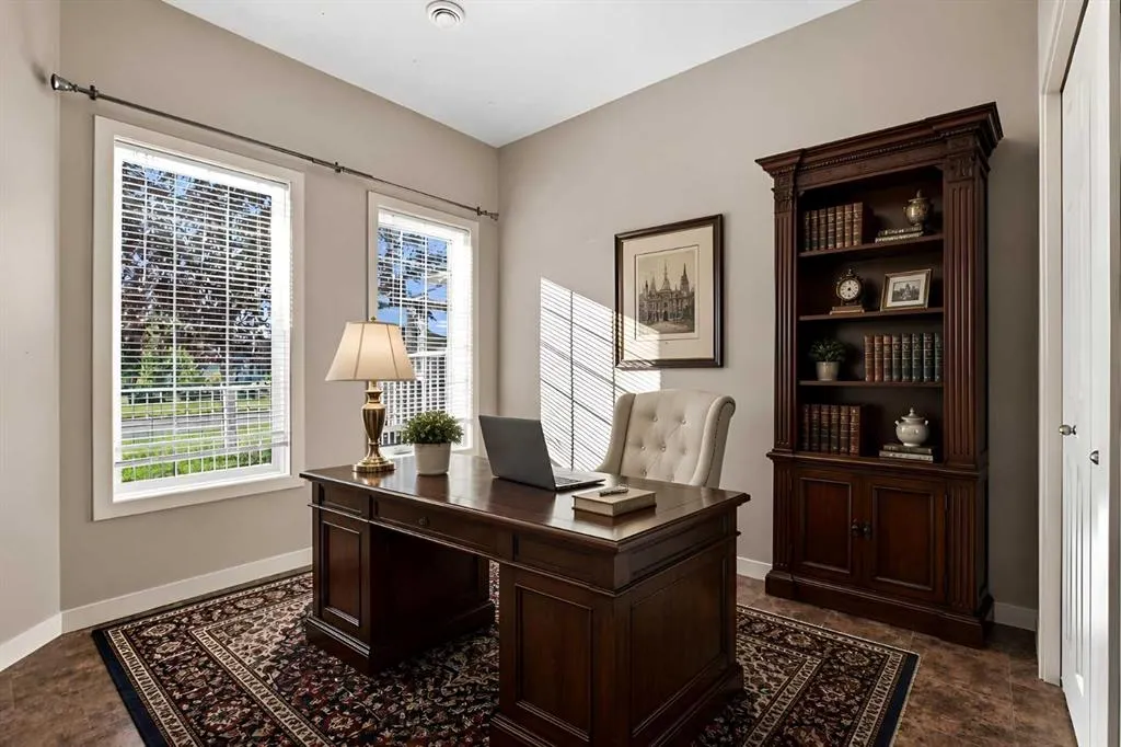 36 Sunrise Place NE