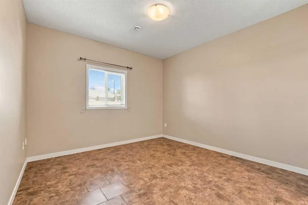 36 Sunrise Place NE