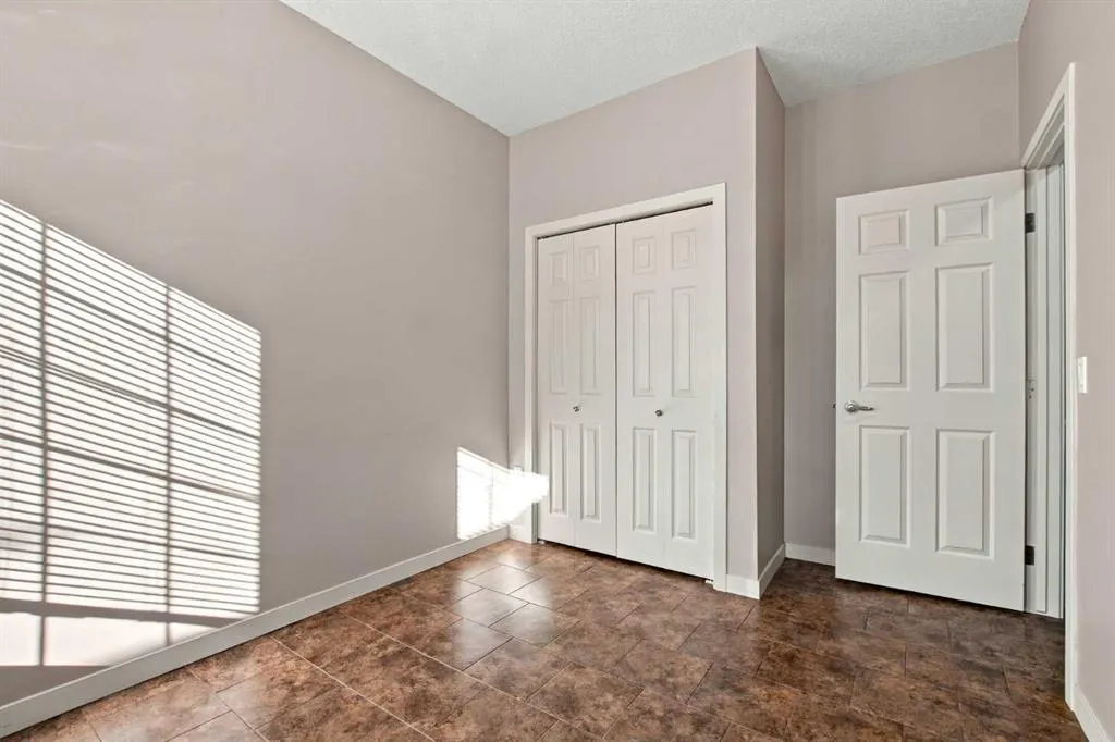 36 Sunrise Place NE