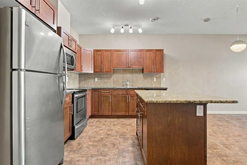 36 Sunrise Place NE