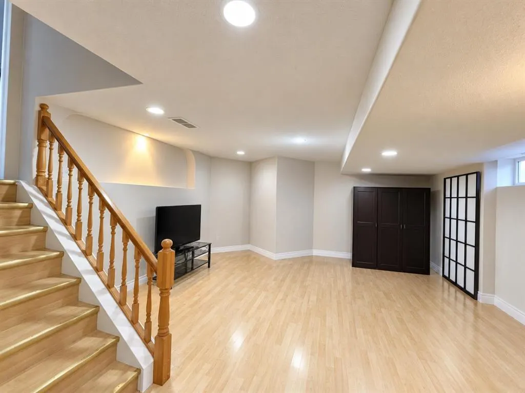 132 San Diego Green NE