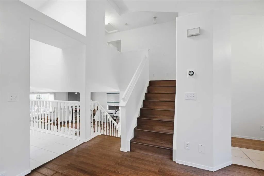132 San Diego Green NE