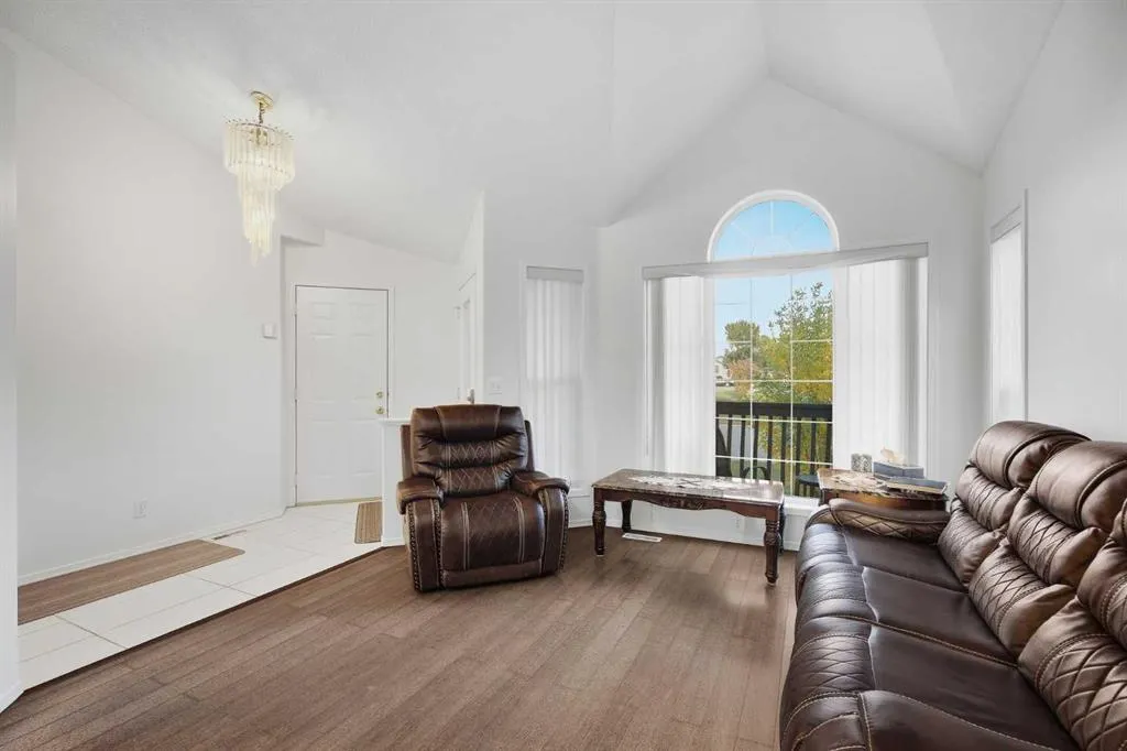132 San Diego Green NE