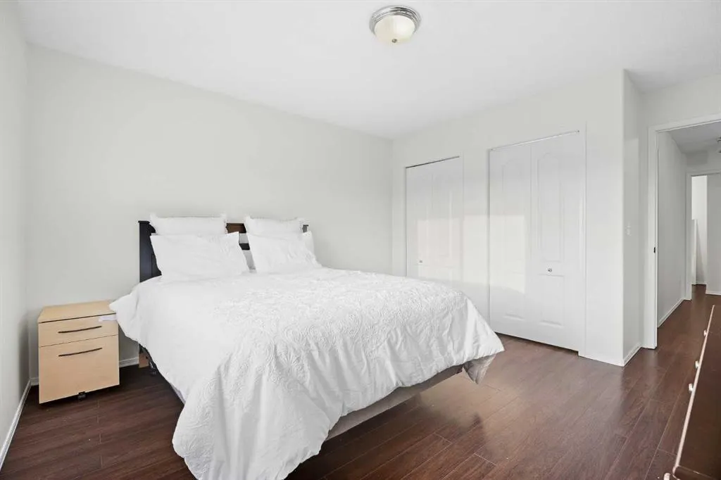 132 San Diego Green NE