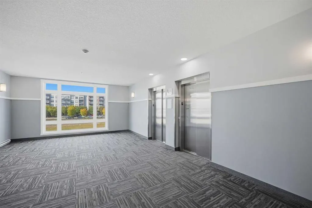 20 Seton Park SE #330