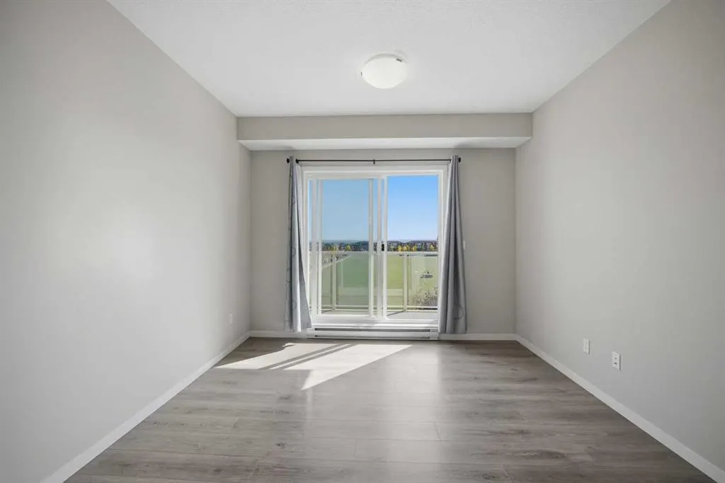 20 Seton Park SE #330