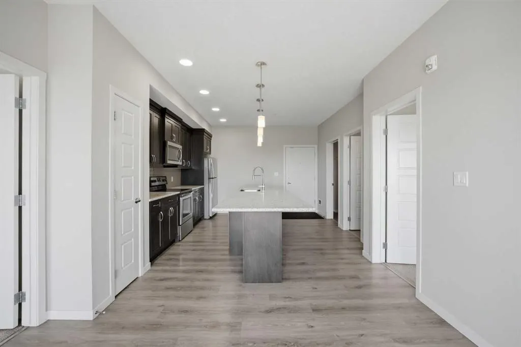20 Seton Park SE #330