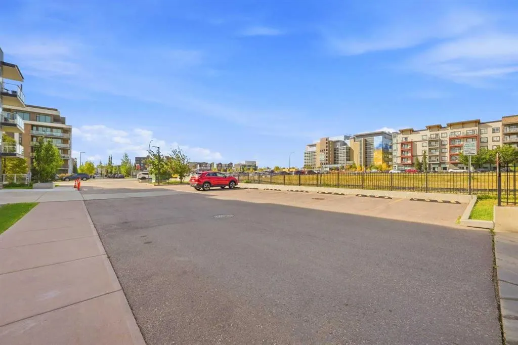 20 Seton Park SE #330