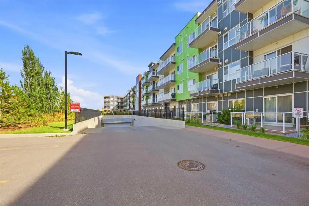 20 Seton Park SE #330