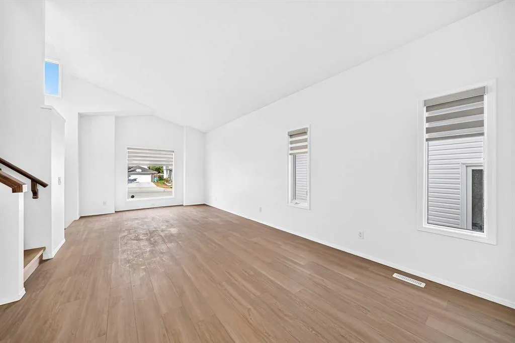 355 Millrise Drive SW