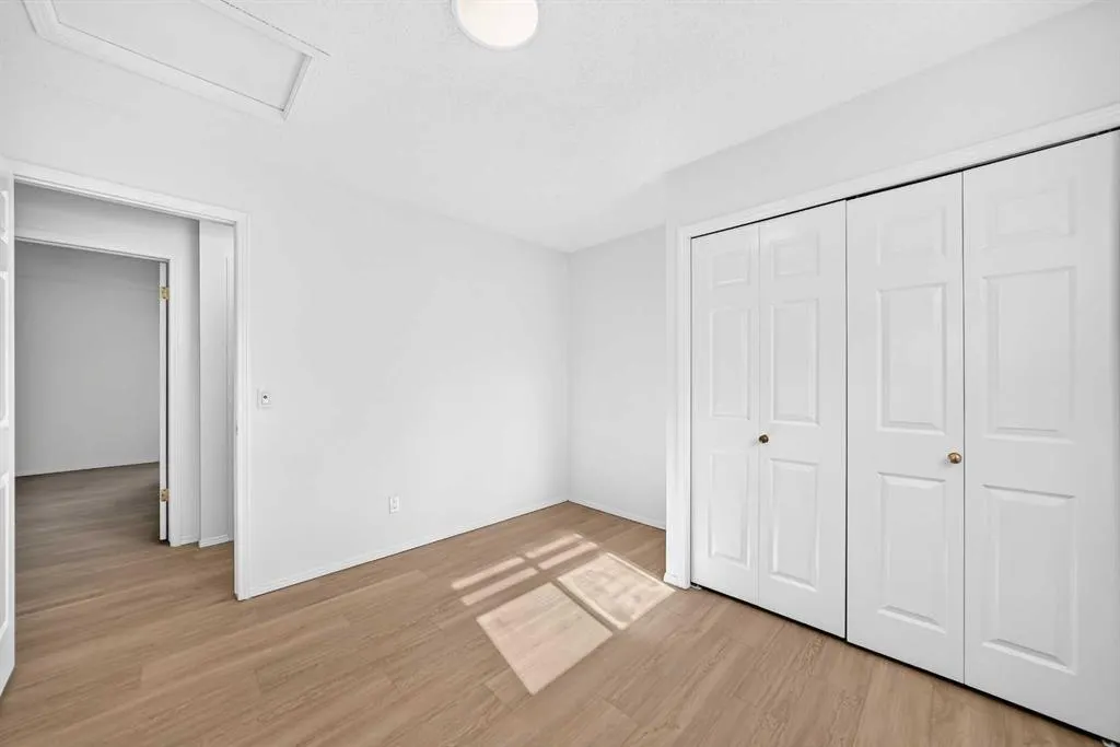 355 Millrise Drive SW
