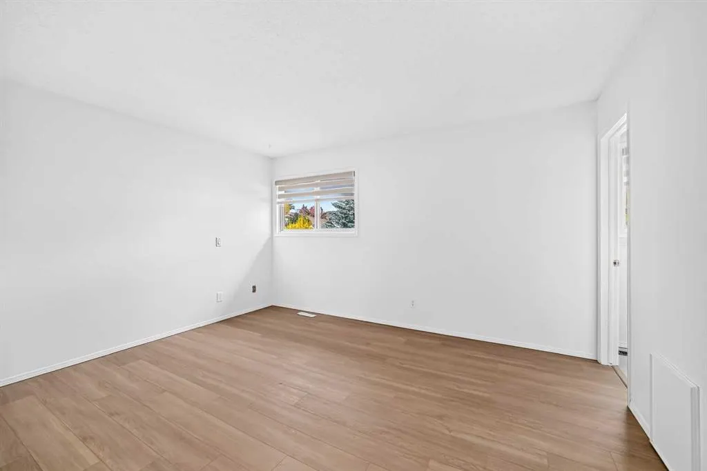 355 Millrise Drive SW