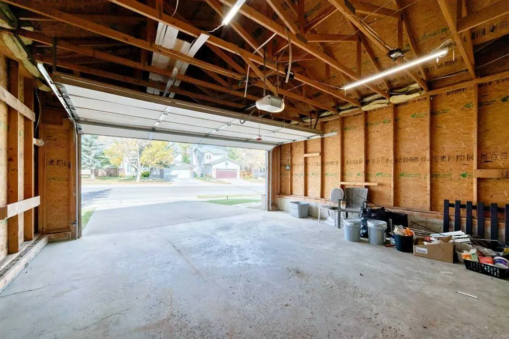 355 Millrise Drive SW