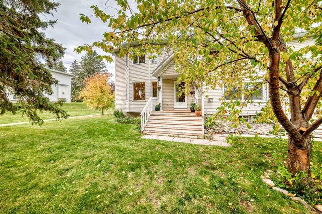 555 Killarney Glen Court SW