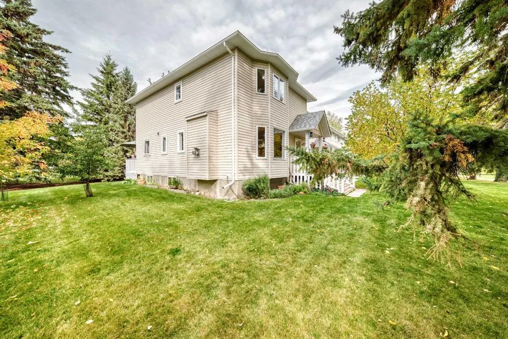 555 Killarney Glen Court SW