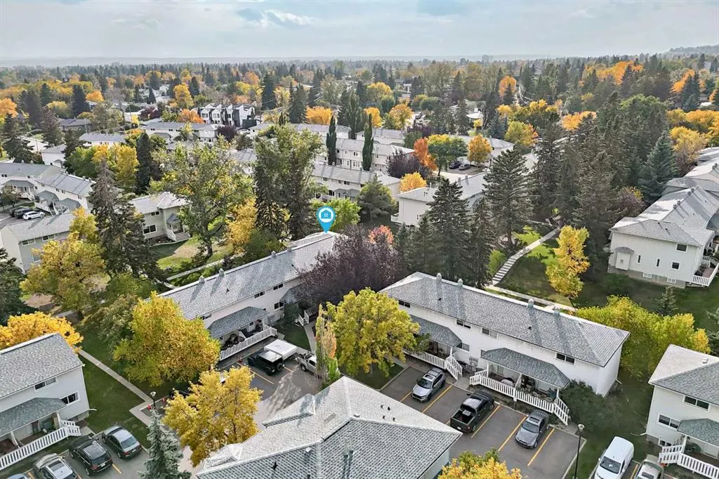 555 Killarney Glen Court SW