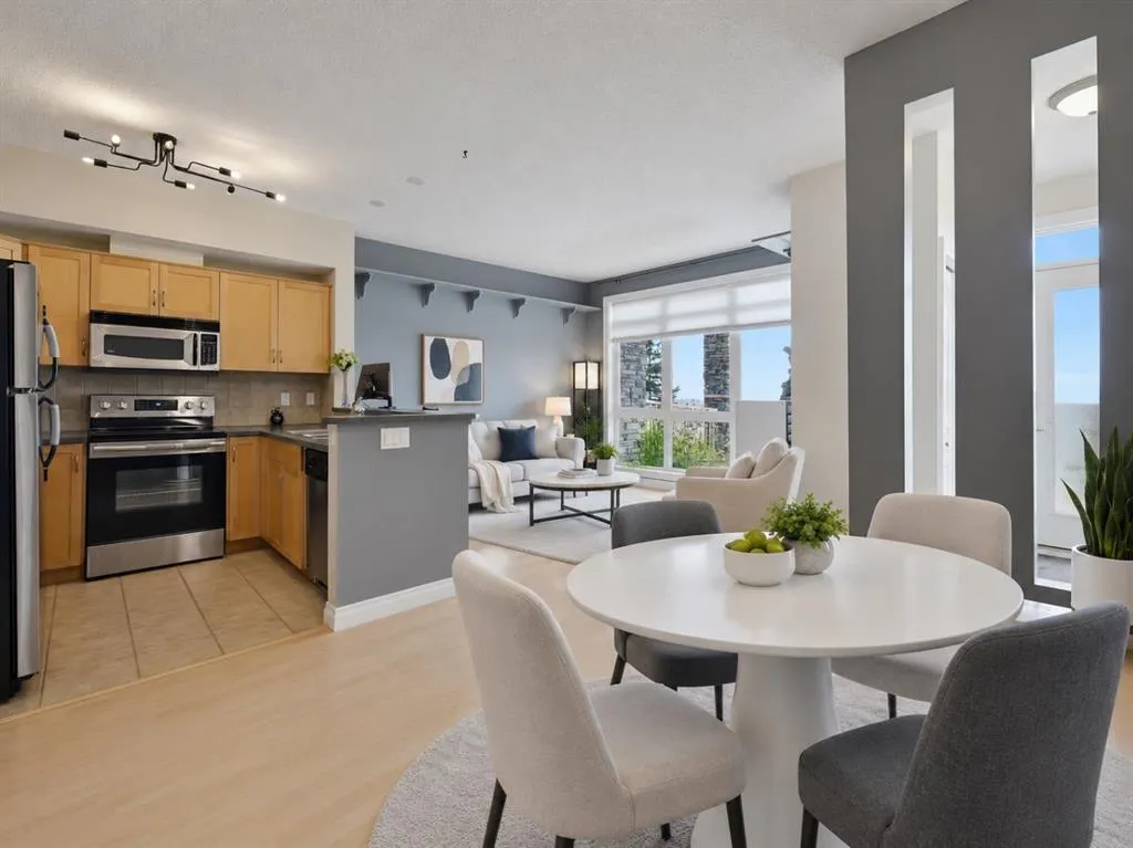 117 Rockyledge View NW #4