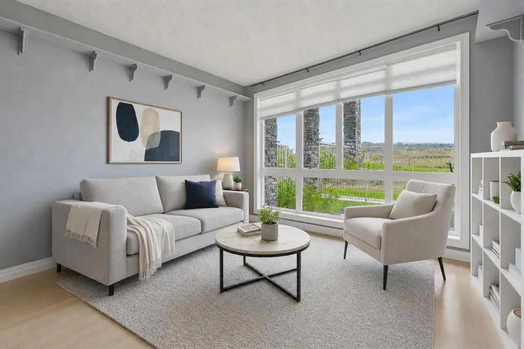 117 Rockyledge View NW #4