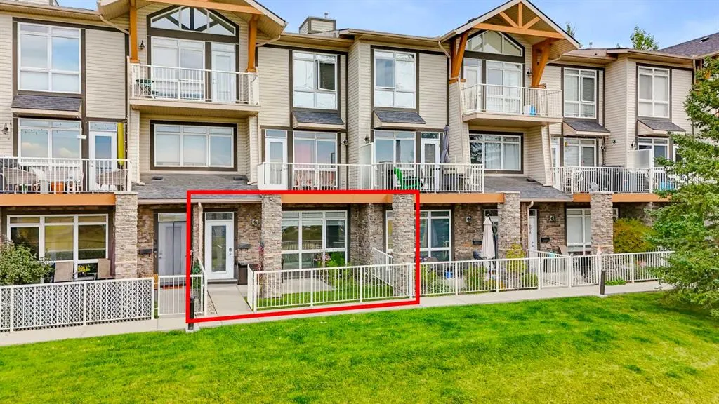 117 Rockyledge View NW #4