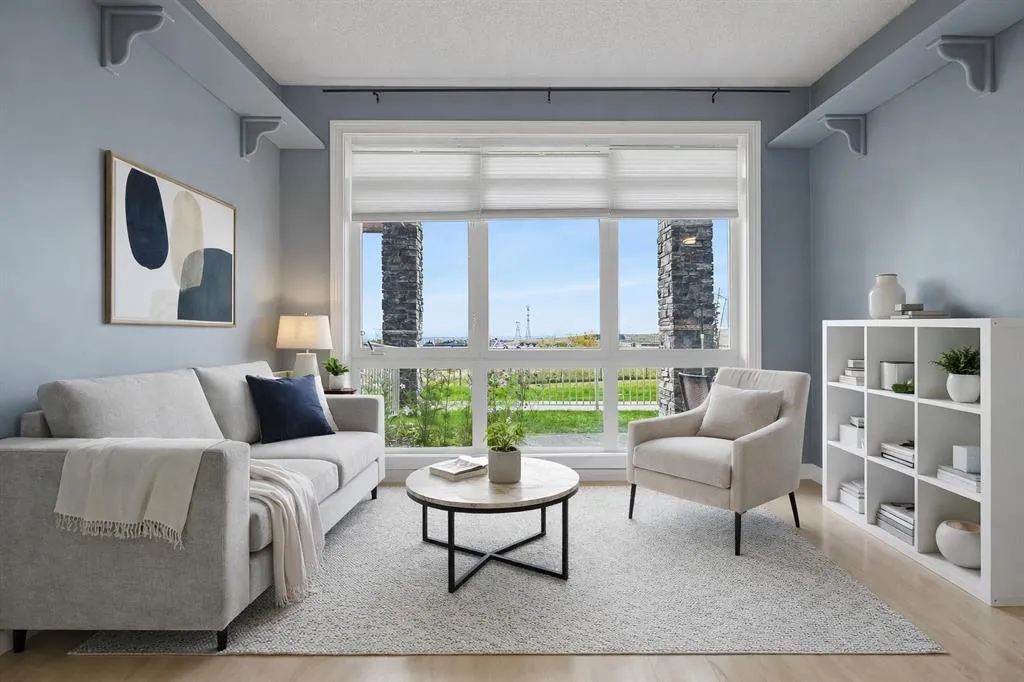 117 Rockyledge View NW #4