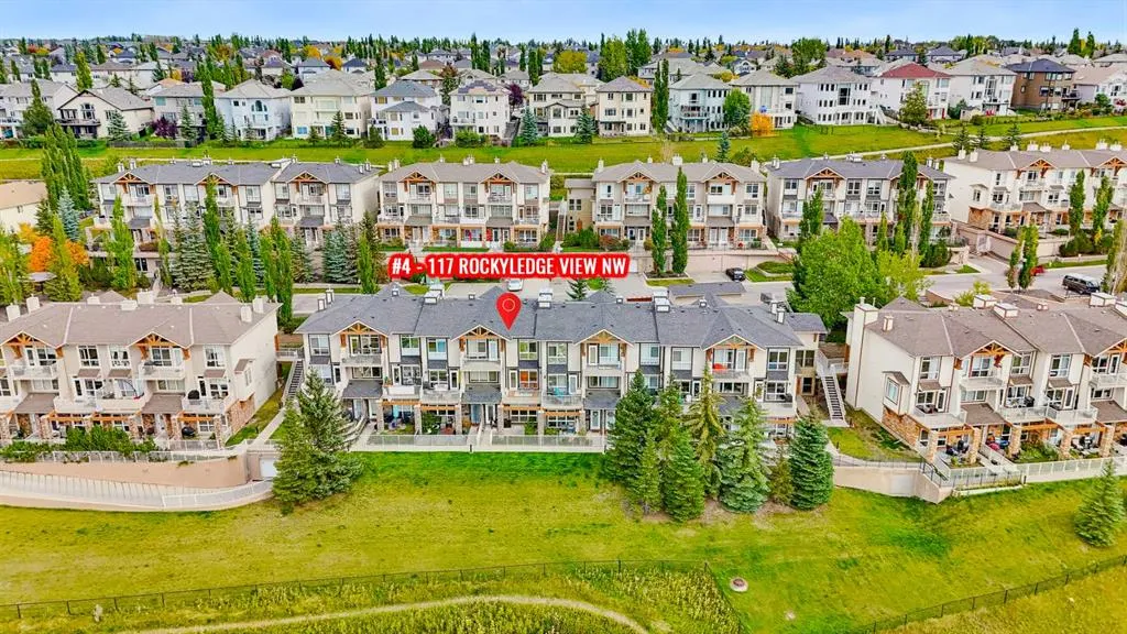 117 Rockyledge View NW #4