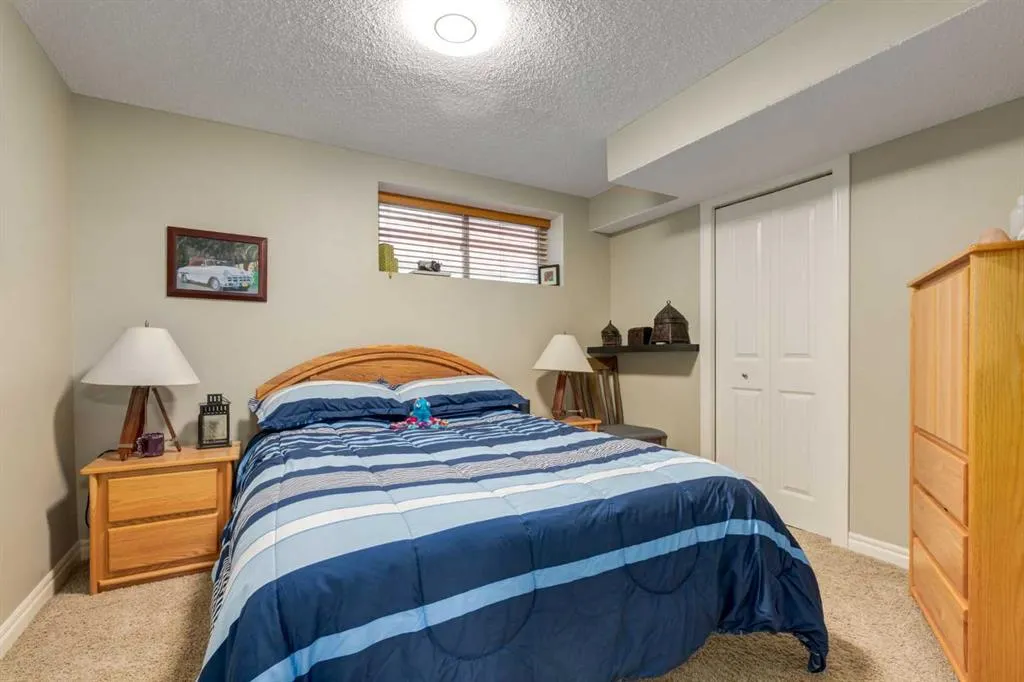 172 Oakmere Way