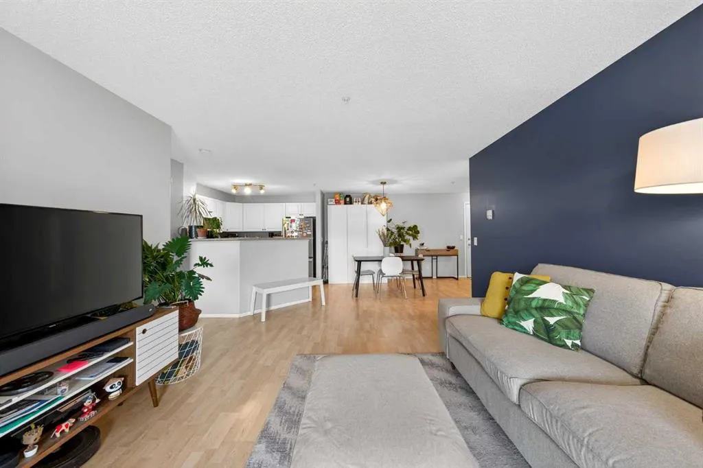 2000 Citadel Meadow Point NW #206