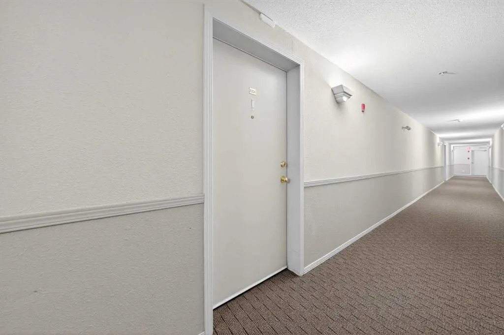 2000 Citadel Meadow Point NW #206