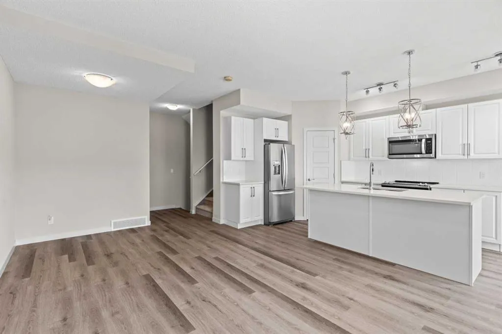 32 Red Embers Parade NE #310