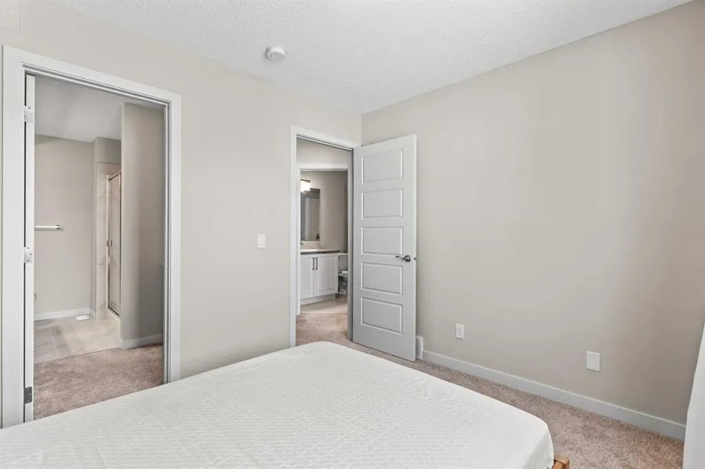 32 Red Embers Parade NE #310