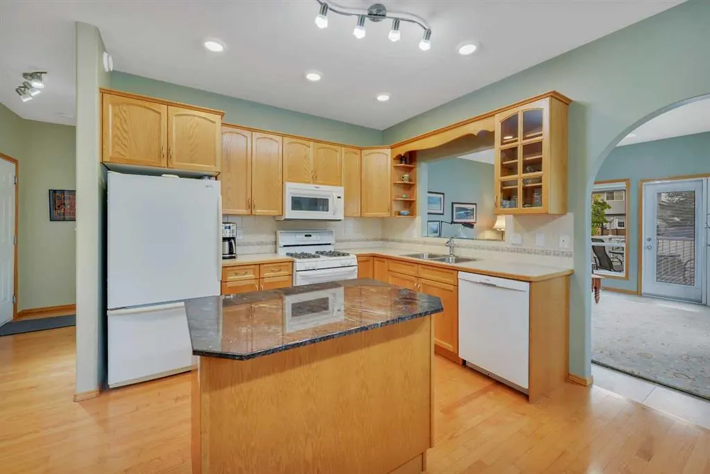 939 Ramage Crescent #30