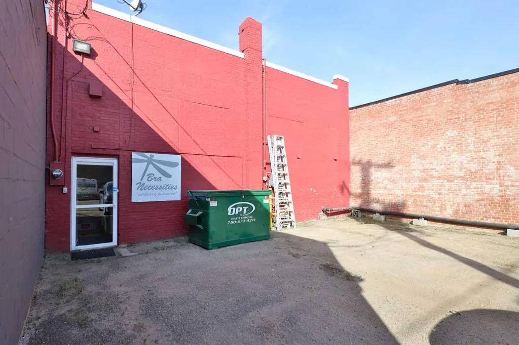 4955 50 Street
