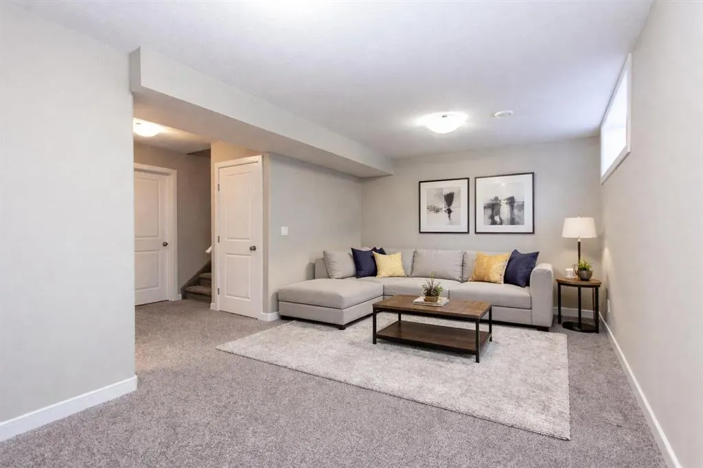 148 Vanier Drive #202