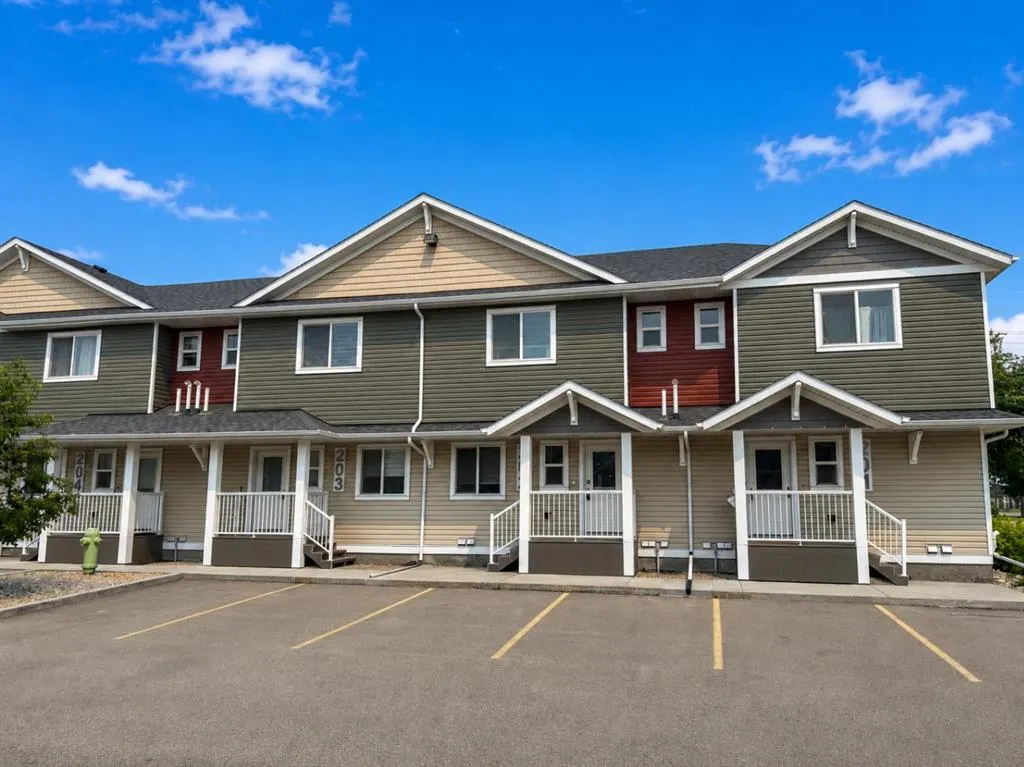 148 Vanier Drive #202