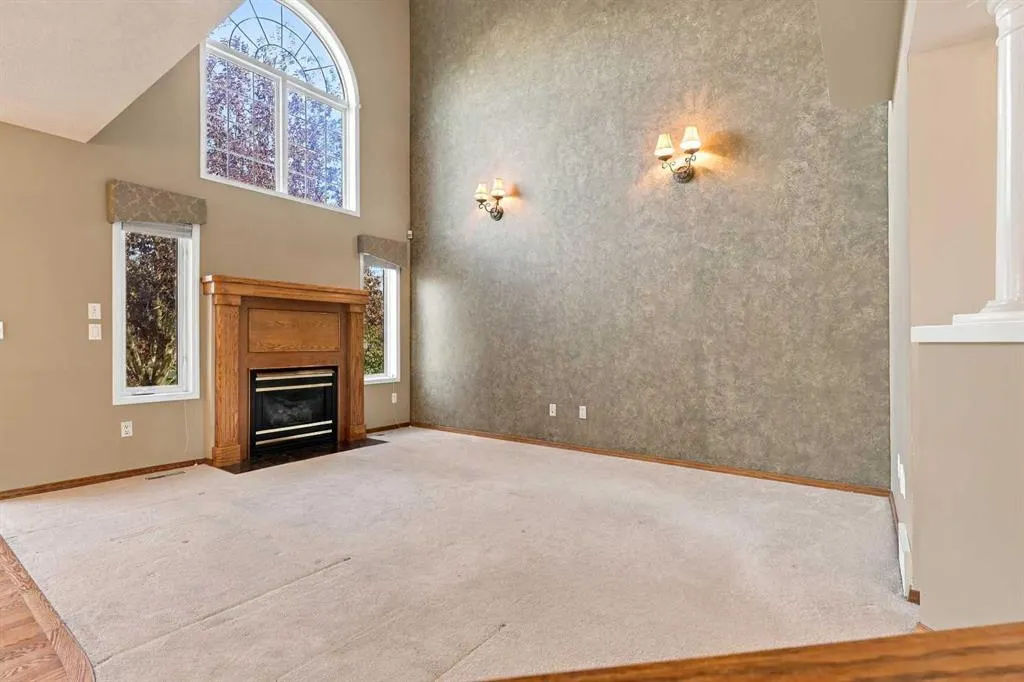 25 Arbour Ridge Park NW