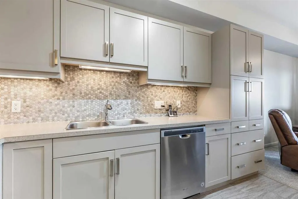 450 Kincora Glen Road NW #2405