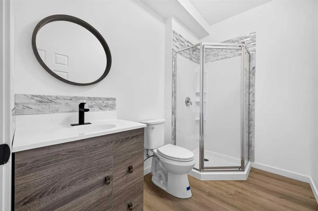 22 Copperhead Bay SE