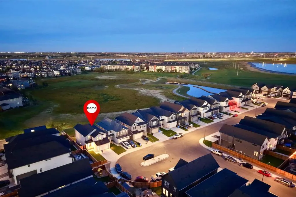 22 Copperhead Bay SE