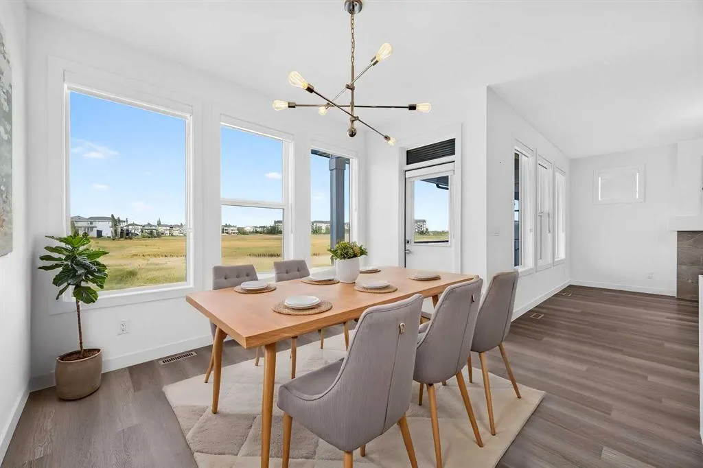 22 Copperhead Bay SE