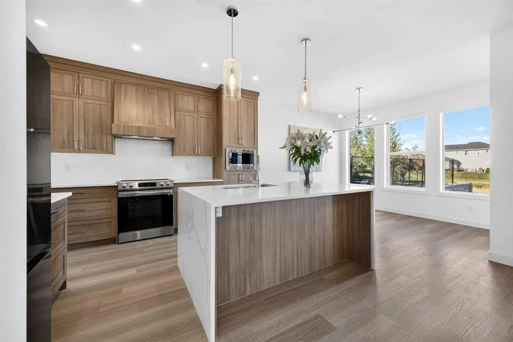 22 Copperhead Bay SE