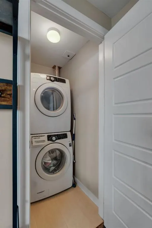 225 11 Avenue SE #2301