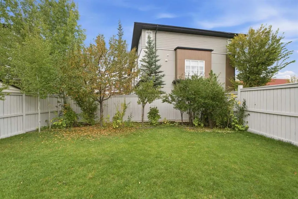9 Evansridge Place NW