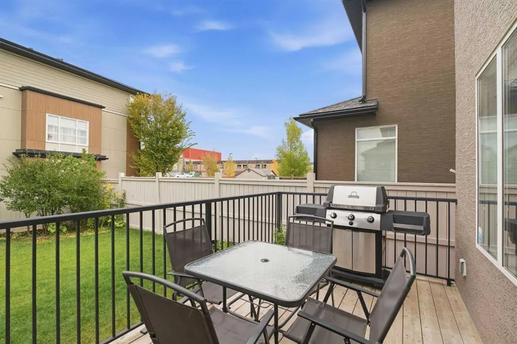 9 Evansridge Place NW
