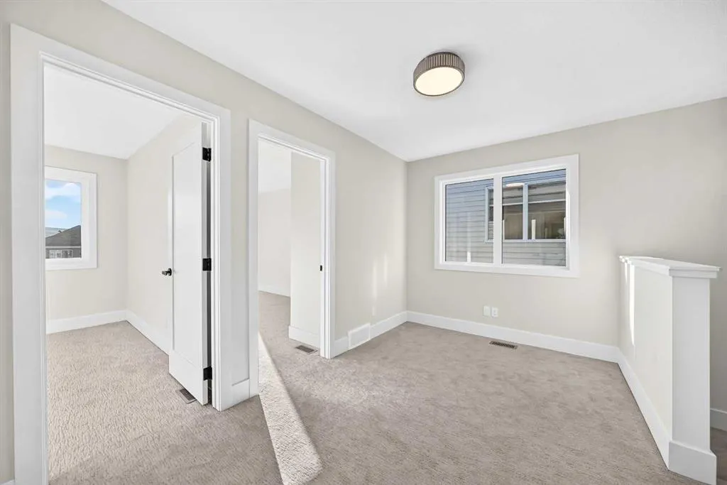 421 Clydesdale Avenue