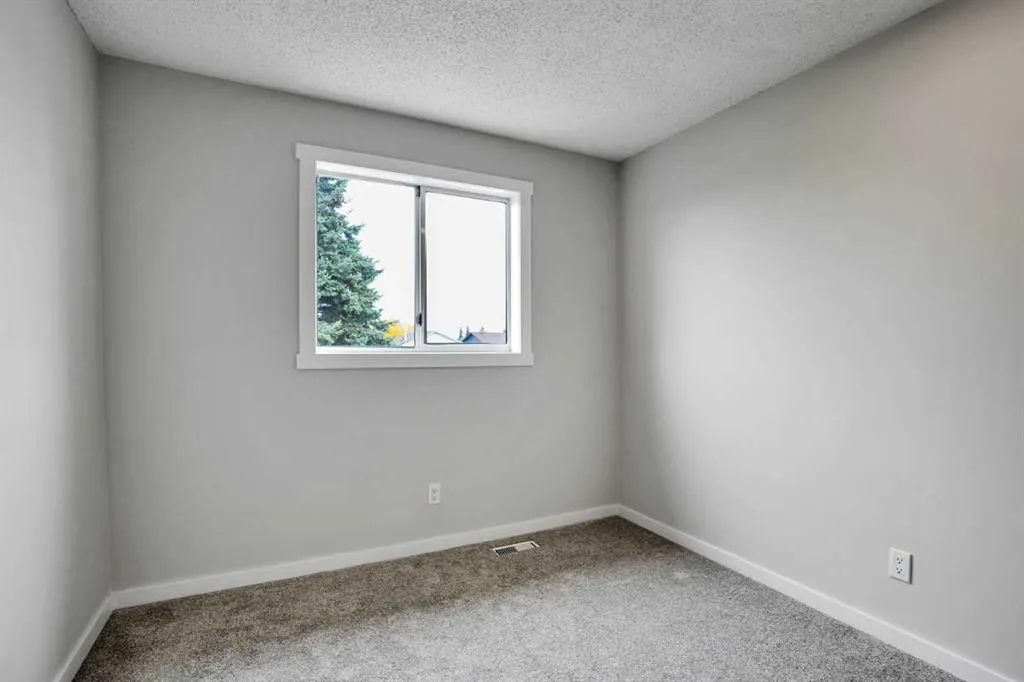 46 Martindale Mews NE